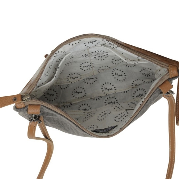 NWT Myra Shoulder Bag - Picture 4 of 6